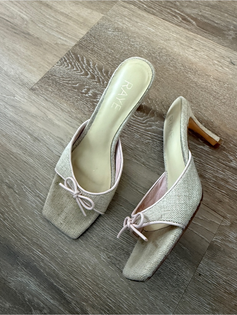 RAYE Mary Ann Heels